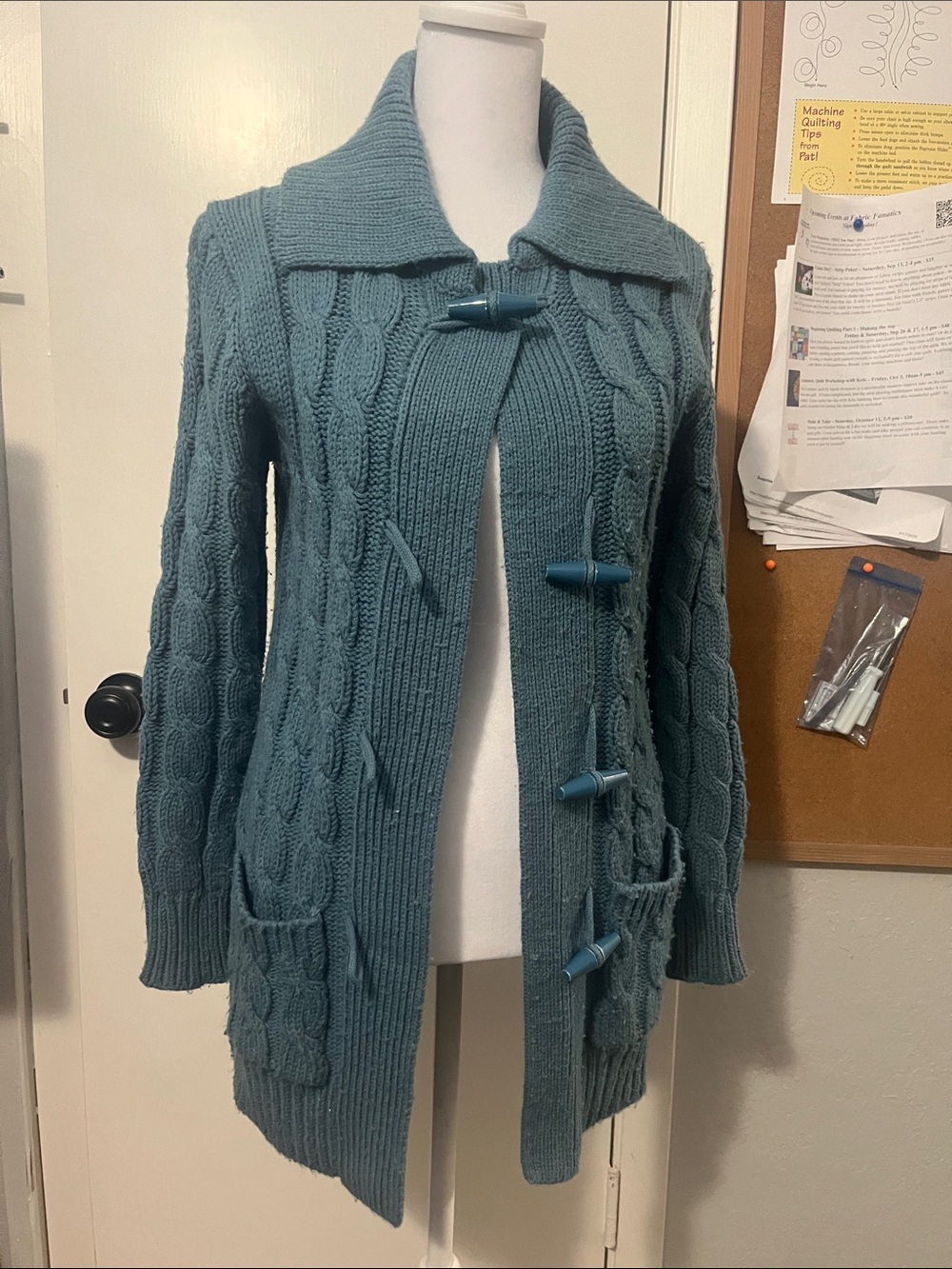 Vintage Teal Cable-Knit Toggle Cardigan Sweater — Women